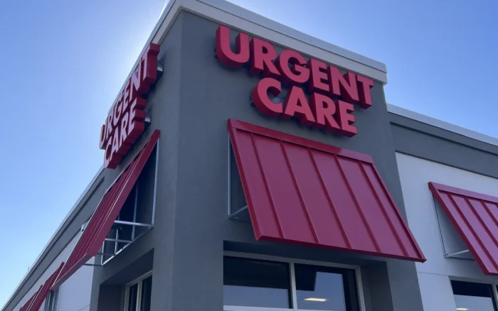 When to Seek Emergency Care Instead e1748256483144