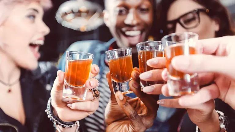 does drinking alcohol clean your body